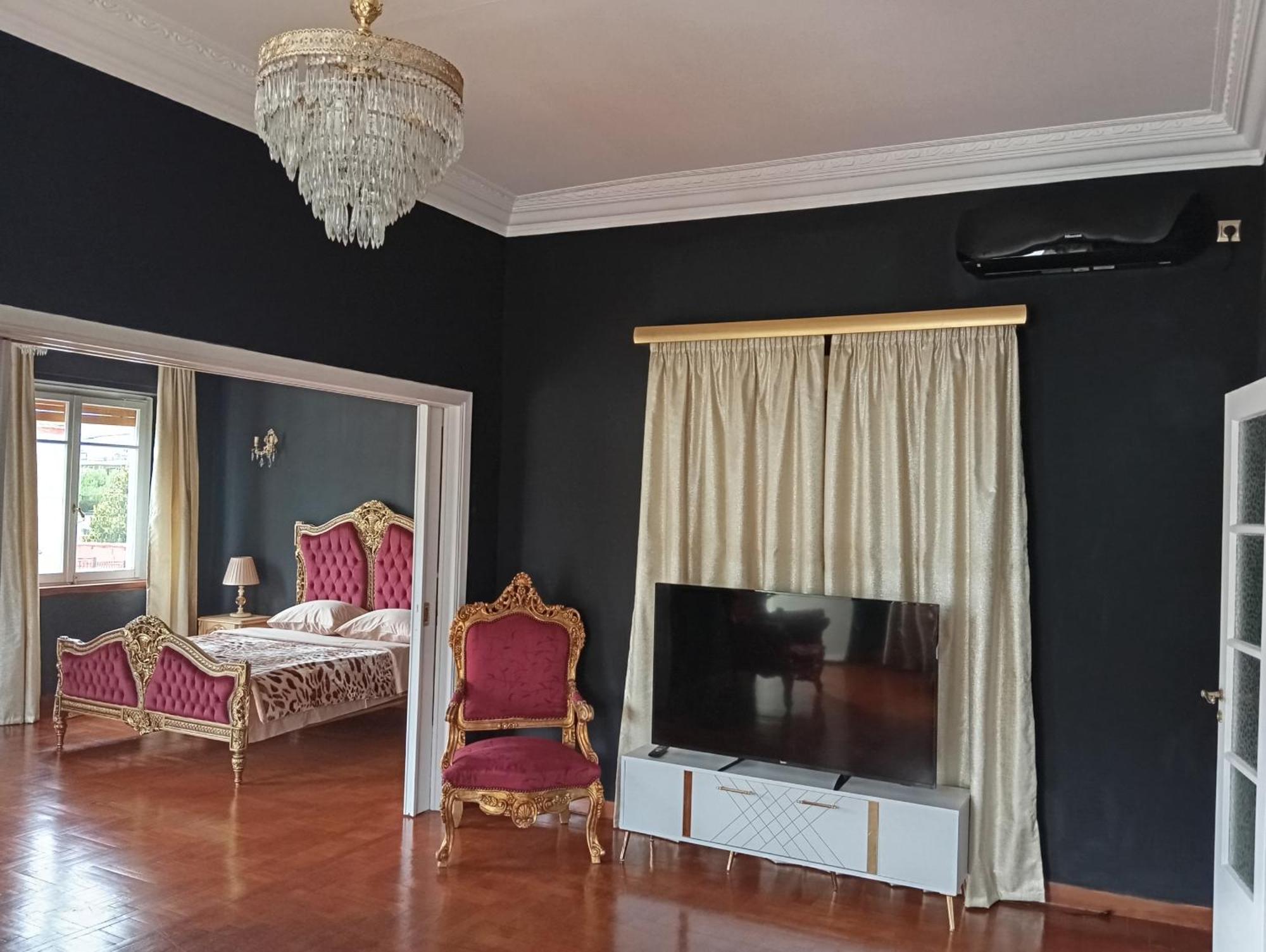 Iris Baroque Apartment Elefszína Kültér fotó
